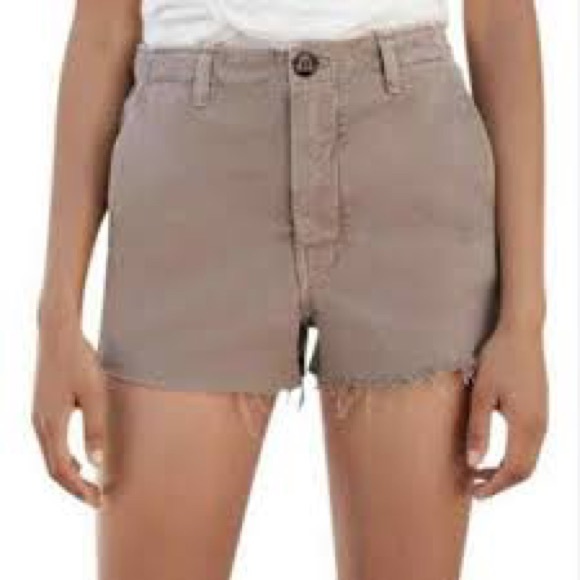 Zara NWT High Waisted ‘The Raw Hem Short’ - Picture 2 of 11
